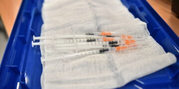 Od dzisiaj (8.02) zgłoszenia do szczepień dla nauczycieli i pracowników żłobków