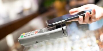 Bolesne rozstanie. 29-letnia mieszkanka Żagania wyczyściła kartę swojego byłego partnera. Grozi jej nawet 10 lat więzienia