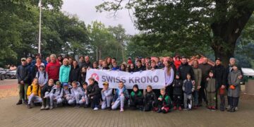 Posprzątali Zielony Las. Wspólna akcja SWISS KRONO i klubu sportowego Agros Żary