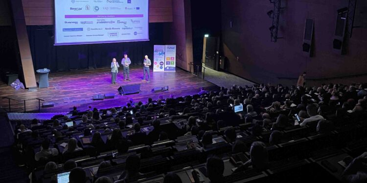13 lat inspiracji i rozwoju – rusza jesienna Akademia e-marketingu. Warsztaty pełne praktycznej wiedzy dla przedsiębiorców w 7 miastach Polski – dołącz do grona inspirujących liderów biznesu